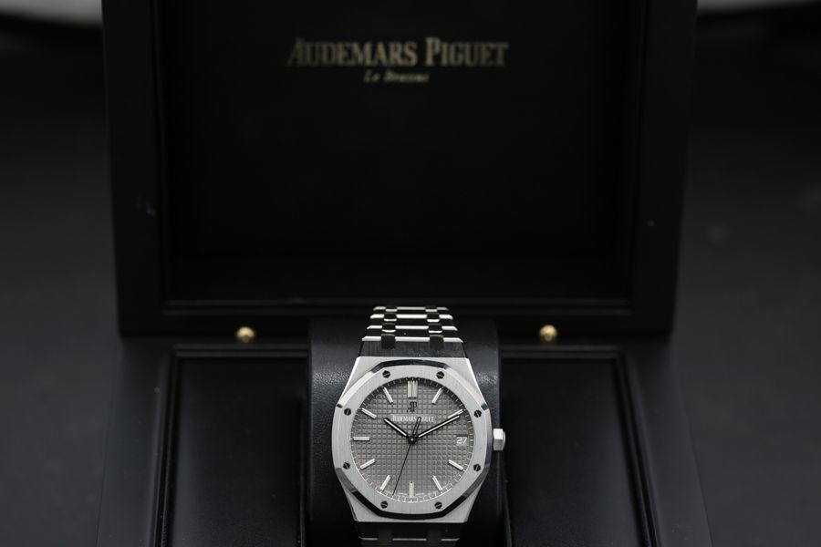 Audemars Piguet Royal Oak 15500ST.OO.1220ST.02